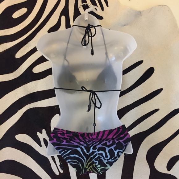 Animal Print Bikini - Picture 4 of 4